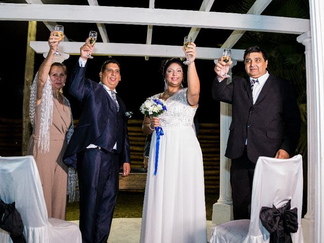 El casamiento de Walter y Luciana  en Ibarlucea, Santa Fe 24