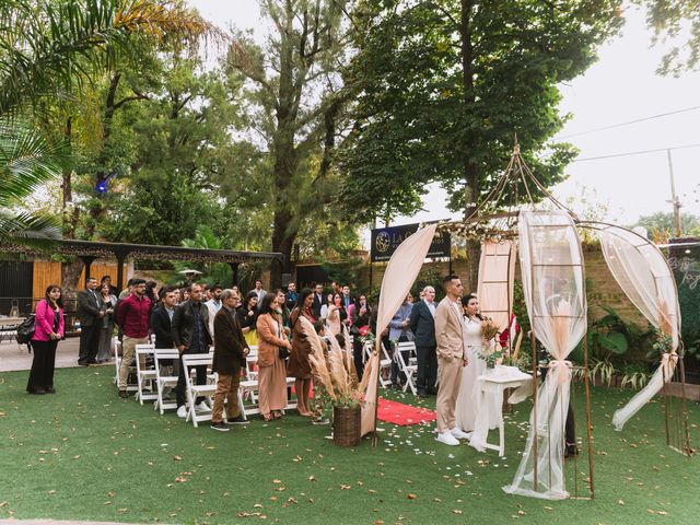 El casamiento de Lucas y Mariana en Burzaco, Buenos Aires 17