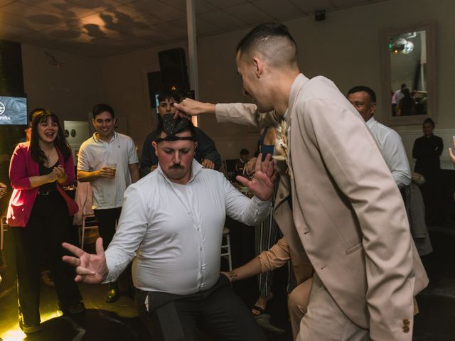 El casamiento de Lucas y Mariana en Burzaco, Buenos Aires 25