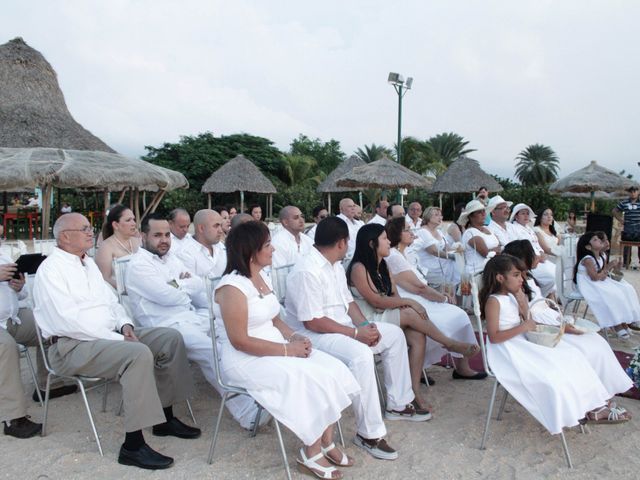 El casamiento de Nestor y Leonela en Venezuela, Chaco 15