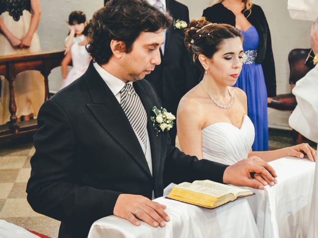 El casamiento de Adrián y Macarena en Caballito, Capital Federal 26