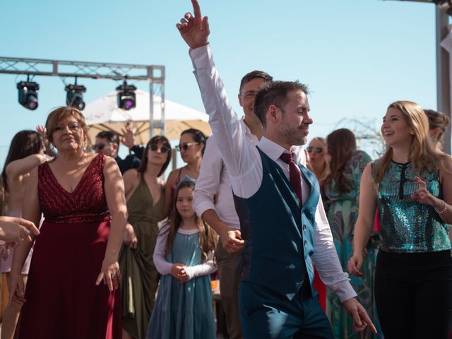 El casamiento de Gabriel y Vale en Pilar, Buenos Aires 43