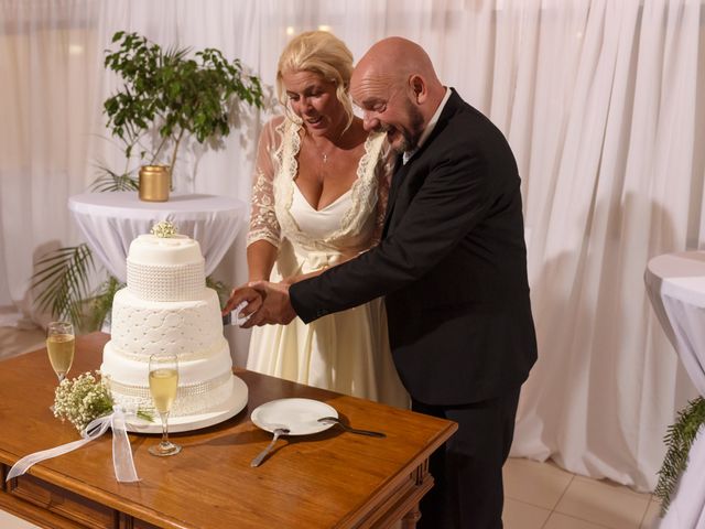 El casamiento de Adrián y Eugenia en Puerto Madryn, Chubut 21