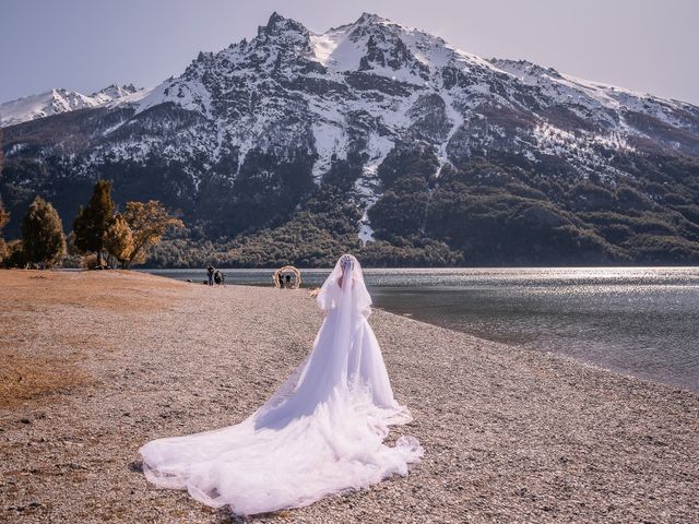 El casamiento de Hugo y Gabriela en San Carlos de Bariloche, Río Negro 13