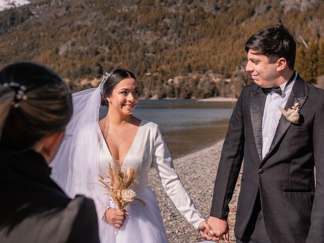 El casamiento de Hugo y Gabriela en San Carlos de Bariloche, Río Negro 21