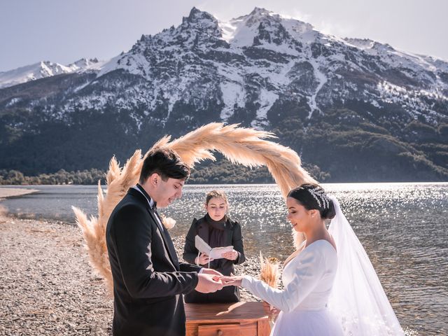 El casamiento de Hugo y Gabriela en San Carlos de Bariloche, Río Negro 44