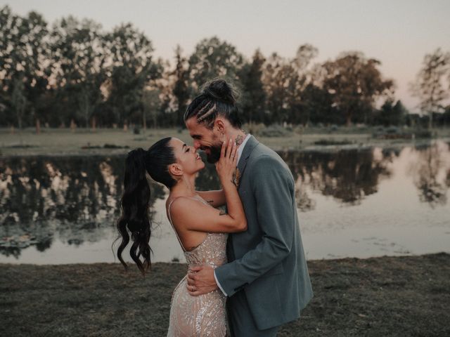 El casamiento de Gonza y Viole en Exaltacion de La Cruz, Buenos Aires 37