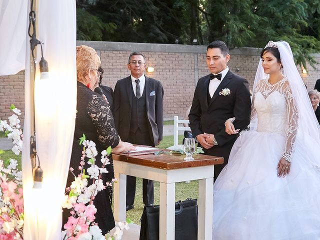 El casamiento de Roberto y Keyla en Neuquén, Neuquén 24