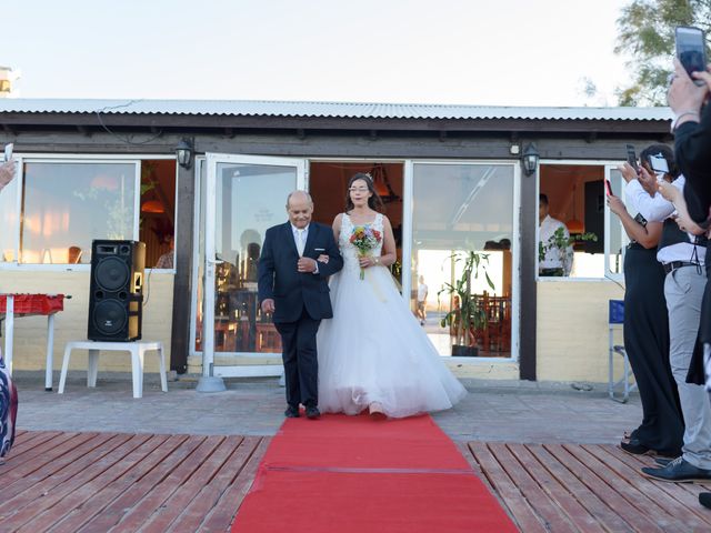 El casamiento de Paola y Mariana en Puerto Madryn, Chubut 24