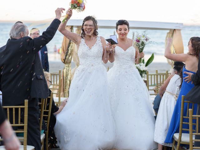 El casamiento de Paola y Mariana en Puerto Madryn, Chubut 42