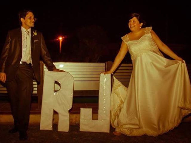 El casamiento de Juan y Romina en Wilde, Buenos Aires 16