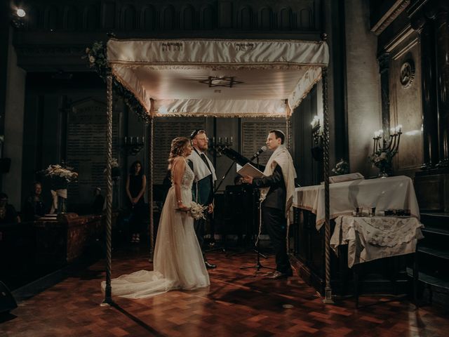 El casamiento de Daniel y Monica en Villa Luro, Capital Federal 17