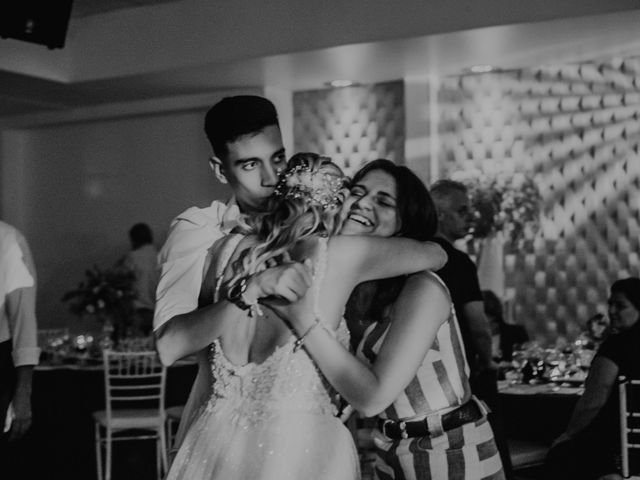 El casamiento de Daniel y Monica en Villa Luro, Capital Federal 98