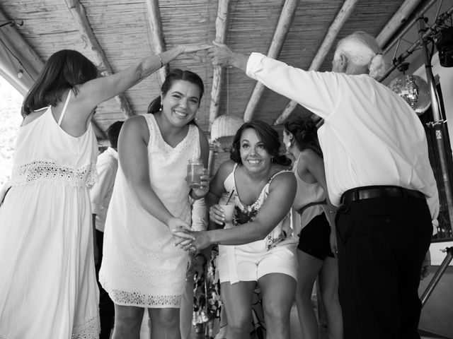 El casamiento de Laura y Eliana en Maipu, Mendoza 36