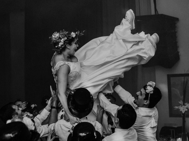 El casamiento de Martín y Caro en Berazategui, Buenos Aires 16