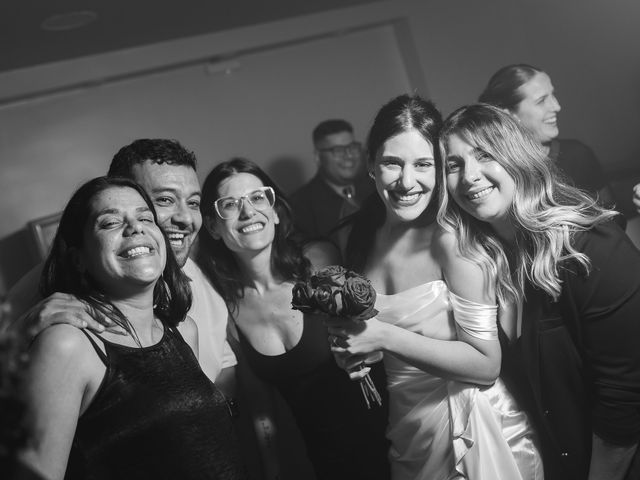 El casamiento de Augusto y Camila en Villa Lynch, Buenos Aires 15