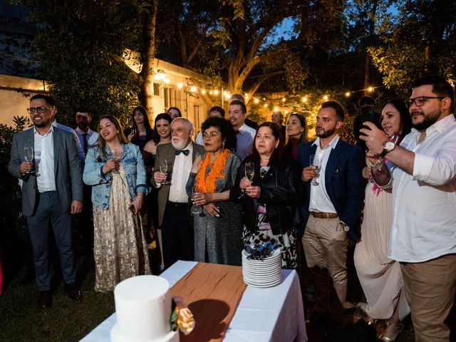 El casamiento de Gustavo y Ori en Olivos, Buenos Aires 31