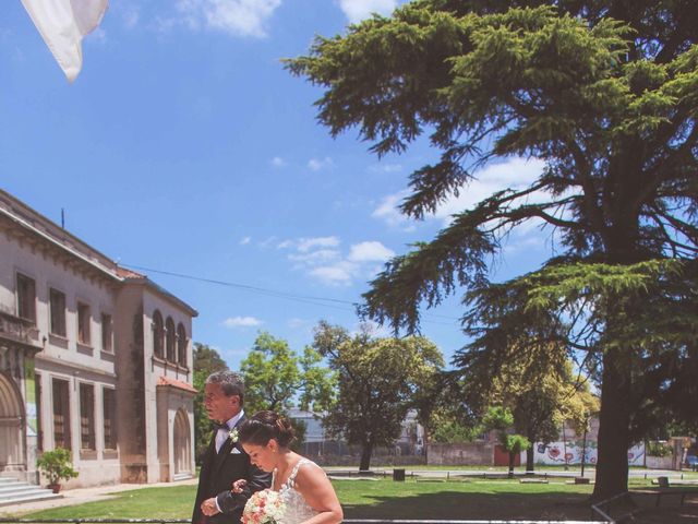 El casamiento de Fabio y Lula en Castelar, Buenos Aires 14