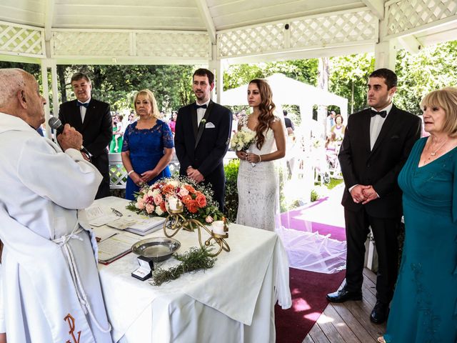 El casamiento de Francisco y Yanina en Burzaco, Buenos Aires 15