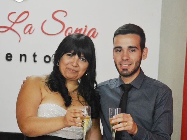 El casamiento de Ezequiel y Jennifer en Hurlingham, Buenos Aires 28