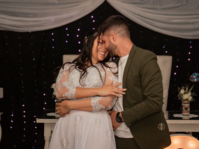 El casamiento de Lucas y Cintia en Monte Grande, Buenos Aires 37