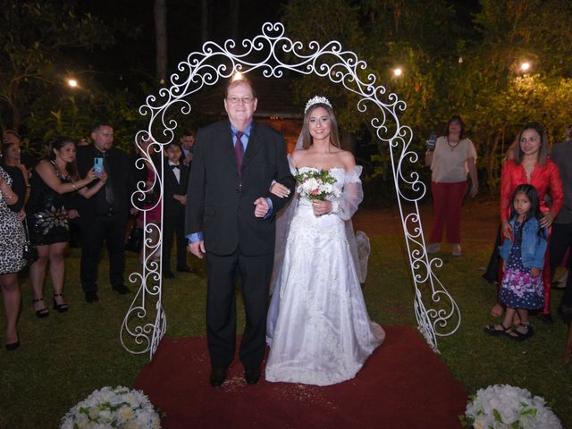 El casamiento de Luis y Marian en Santa Inés, Misiones 12