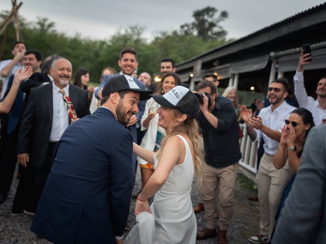 El casamiento de Augusto y Natalia en Campana, Buenos Aires 35