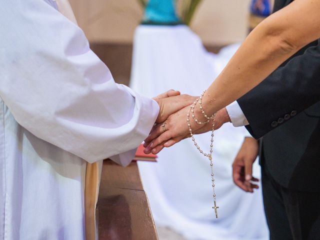 El casamiento de Agus y Viti en Lobos, Buenos Aires 19