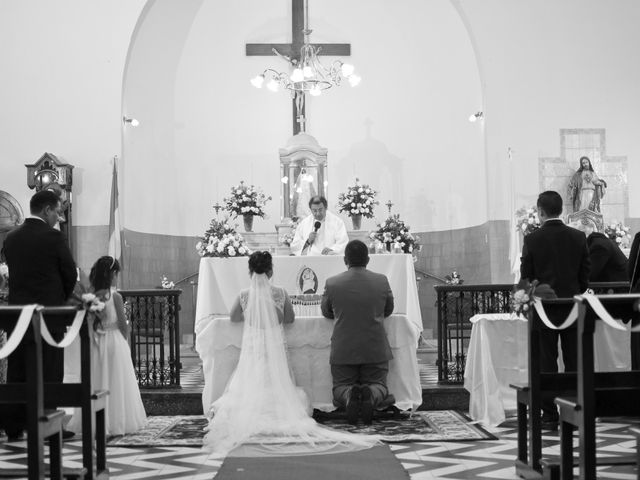 El casamiento de Sebastián y Romina en Villa Quinteros, Tucumán 5