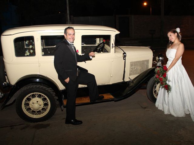 El casamiento de Gabriel y Vanesa en Monte Grande, Buenos Aires 2