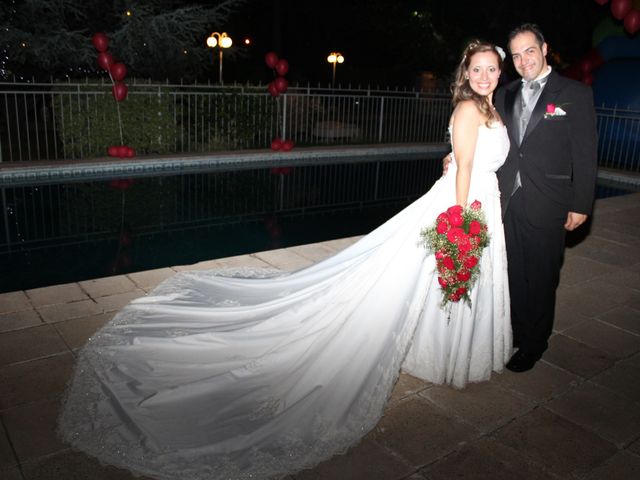 El casamiento de Gabriel y Vanesa en Monte Grande, Buenos Aires 5