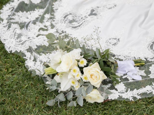 El casamiento de Nico y Vicky en Ituzaingó, Buenos Aires 8
