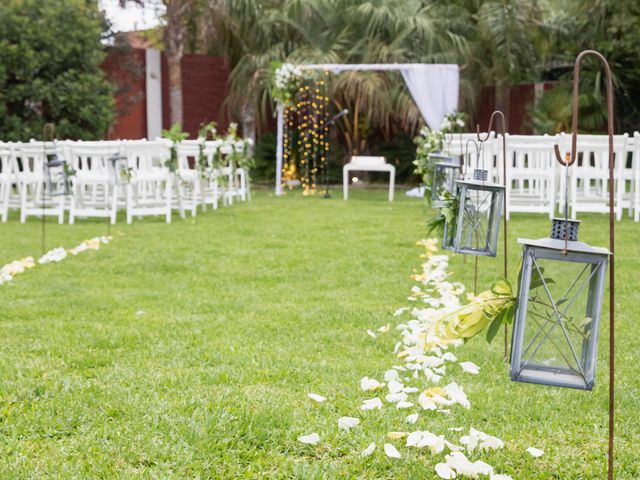 El casamiento de Nico y Vicky en Ituzaingó, Buenos Aires 23