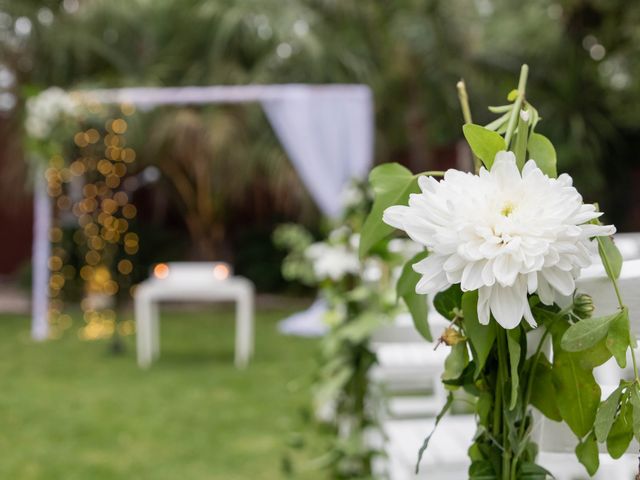El casamiento de Nico y Vicky en Ituzaingó, Buenos Aires 25