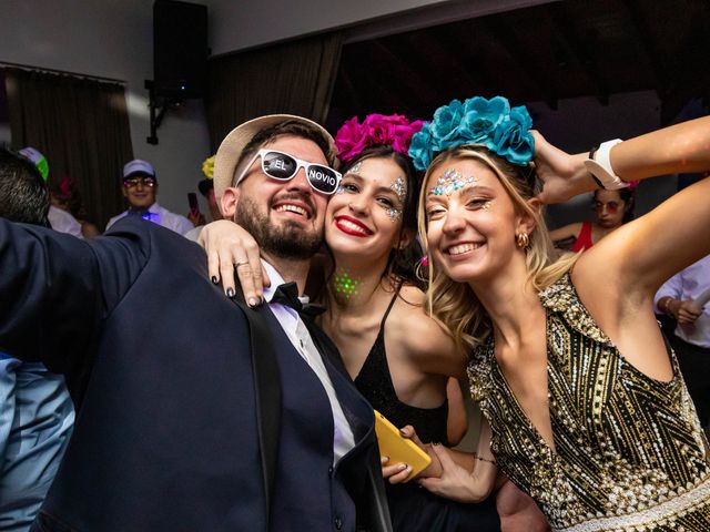El casamiento de Nico y Vicky en Ituzaingó, Buenos Aires 92