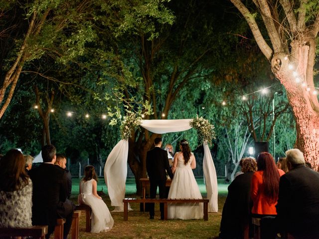 El casamiento de Nicolas y Victoria en La Lucila, Buenos Aires 16