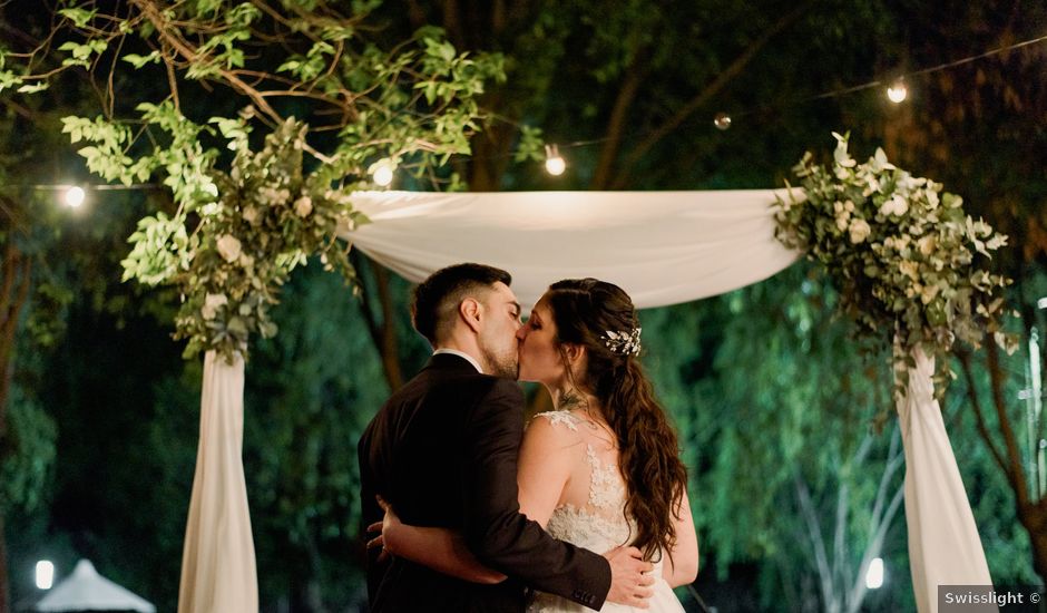 El casamiento de Nicolas y Victoria en La Lucila, Buenos Aires
