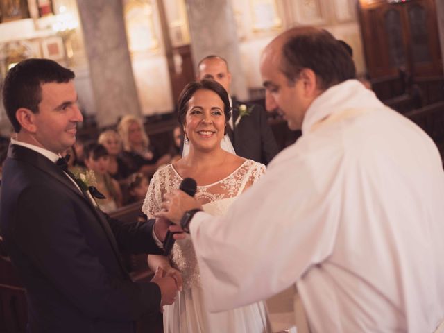 El casamiento de Cristian y Virginia en Caballito, Capital Federal 20