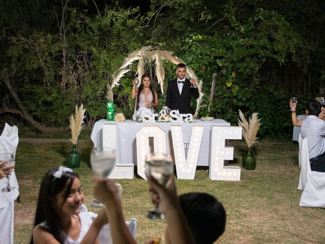 El casamiento de Agustin y Belén en San José de Guaymallen, Mendoza 12