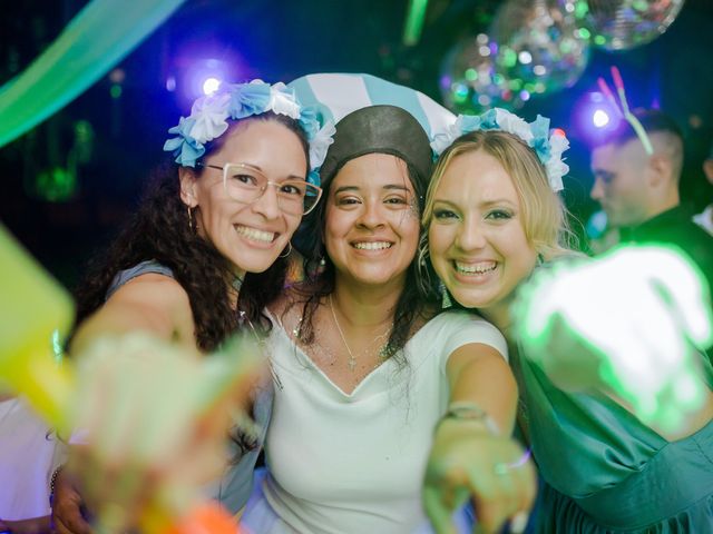 El casamiento de Fabrizio y Tania en Burzaco, Buenos Aires 53