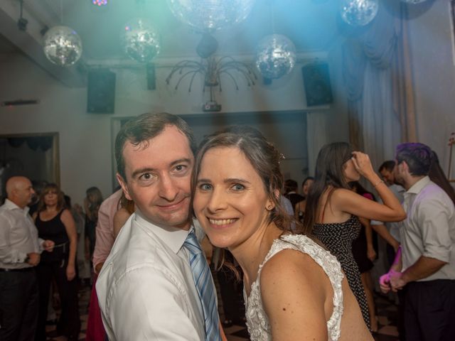 El casamiento de Javier y Mariela en Castelar, Buenos Aires 65