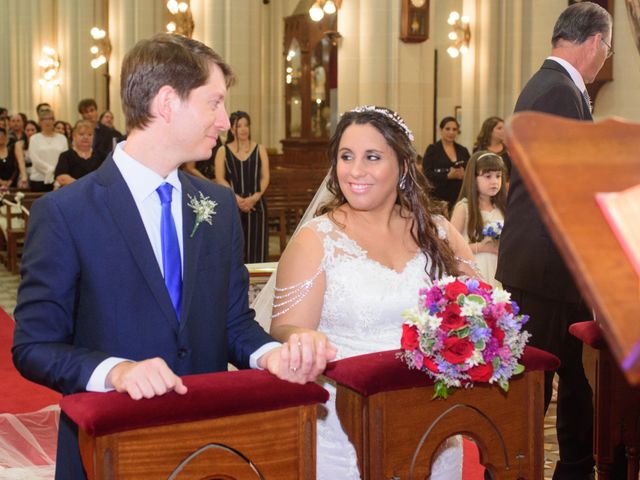 El casamiento de Mauricio y Valeria en Rosario, Santa Fe 37