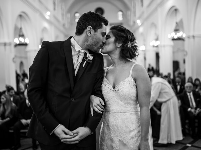 El casamiento de Hernán y Ailen en Banfield, Buenos Aires 25