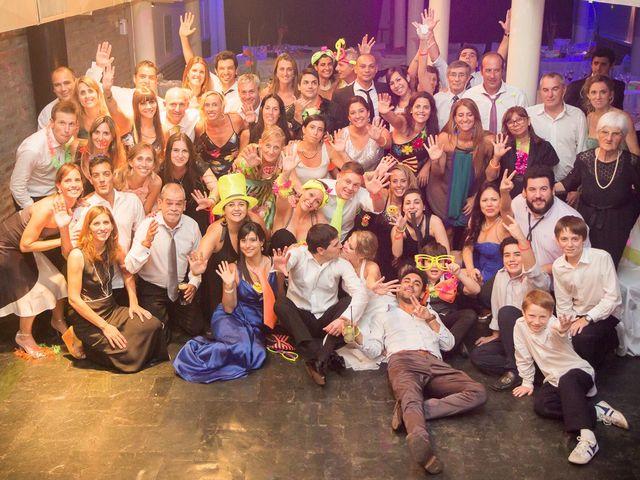 El casamiento de Andy y Flor en Liniers, Capital Federal 35