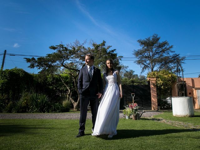 El casamiento de Juan y Verónica en Marcos Paz, Buenos Aires 11