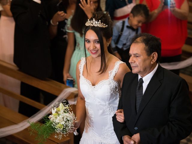 El casamiento de Alex y Aylen en Balcarce, Buenos Aires 9