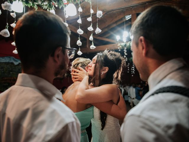 El casamiento de Alex y Aylen en Balcarce, Buenos Aires 39