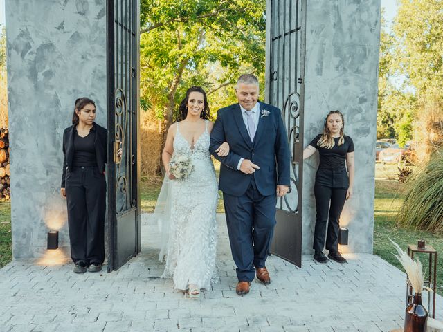 El casamiento de Nico y Ivone en Exaltacion de La Cruz, Buenos Aires 22