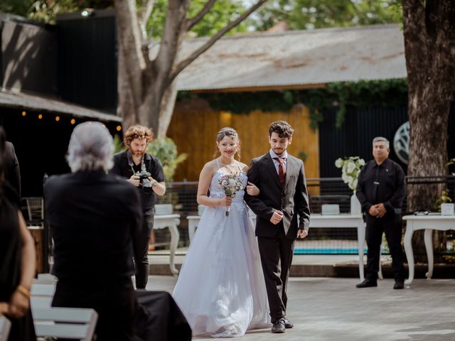El casamiento de Uriel y Lucia en Burzaco, Buenos Aires 26