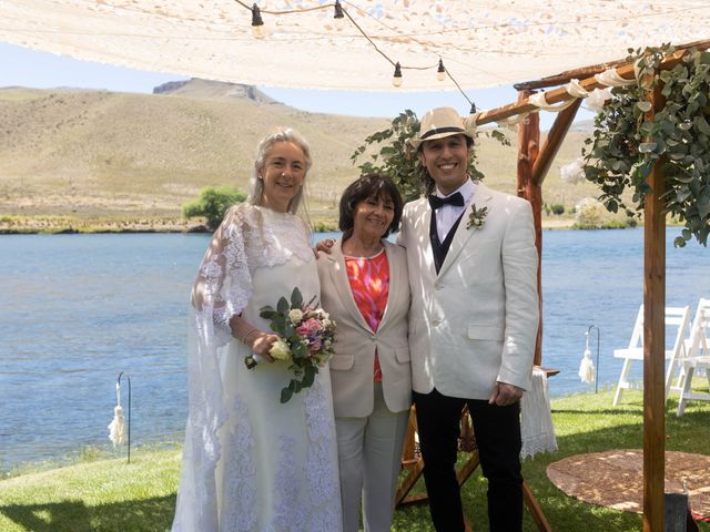 El casamiento de Alejandro  y Silvina  en Villa Llanquin, Río Negro 4